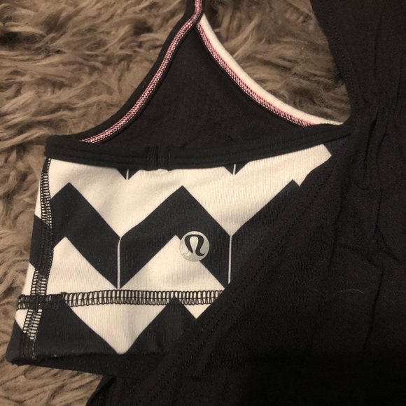Lululemon Tank - Picture 3 of 4